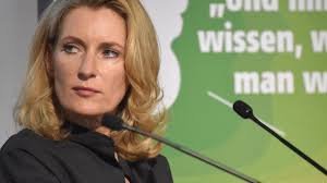 Harmonie der ard in dem claus kleber published an updated edition with his views on the candidates. Maria Furtwangler Ich Wusste Nicht Wie Mir Geschieht