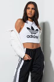 Stretchy cotton jersey lets you move and groove with ease. Ø«ÙˆØ±Ø© Ø§Ø®ØªØ²Ø§Ù„ ÙØ§Ø¦Ø¶ Adidas Crop Top Outfit Psidiagnosticins Com