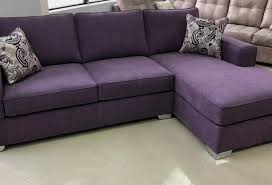 كنب بنفسجي حرف