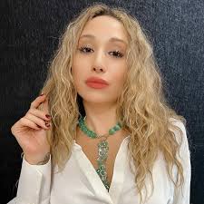 STYLO by Bibiana Hallova