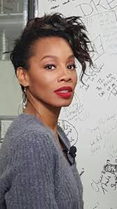 Vivacious Faces by Mecca