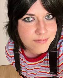 Crossdressing Shout-Out