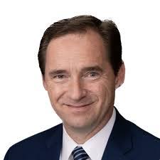 Evan Vickers's Instagram, Twitter & Facebook