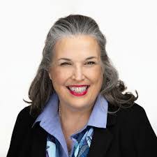 Clarissa Parks's Instagram, Twitter & Facebook