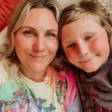 Rebekah Endres (@rebekahendres) • Instagram photos and videos