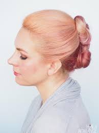 Below is an array of classic look that can be worn with any hair length. Easy Work Hairstyle For Messy Hair Hair Romance