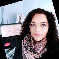 Eva Veloso's Instagram, Twitter & Facebook