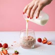 The european bank for reconstruction and development (ebrd) invests in changing lives. Overnight Oats Edle Erdbeere Kaufen 3bears Porridge