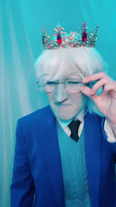 How to Make A Winter King Cosplay