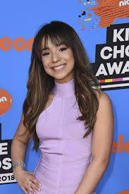 ¿quieres lucir una melena producida sin pasar horas peinándola? Cortes De Pelo Para Nina Tendencias 2019