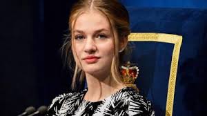 Heir Force': Crown Princess Leonor's new military career uncovered