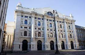 Banca carige ha comunicato che la consob ha autorizzato la pubblicazione del prospetto informativo relativo all'ammissione alle negoziazioni sul mercato telematico azionario (mta), organizzato e gestito da borsa italiana, delle azioni ordinarie della banca derivanti dall'aumento di capitale deliberato dall'assemblea straordinaria degli azionisti del 20 settembre 2019 e dei warrant. Borsa Italiana Oggi 27 Luglio 2021 Ftse Mib Chiude A 0 83 Banca Carige Torna Alle Quotazioni Borsainside Com