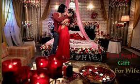 16 Wedding First Night Gift Ideas