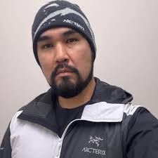 We should never discuss GOAT's in my opinion. There are a lot of them, in  different times. Here's one of them, Jose Aldo Junior 🇧🇷 3⃣ championships  won in WEC🏆. 8⃣ in