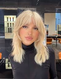 Cali Green (littlecalgirl13)