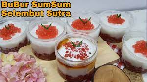 Jun 24, 2021 · namun pallu butung tak memakai pisang yang dibalut adonan tepung, melainkan hanya menggunakan pisang raja matang utuh. Resep Bubur Sumsum Mutiara Halus Lembut Ide Jualan Youtube