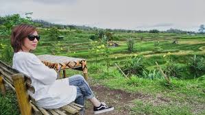 More images for gambar suasana desa » Najwa Shihab Nikmati Suasana Desa Terindah Di Dunia Riaumandiri Co