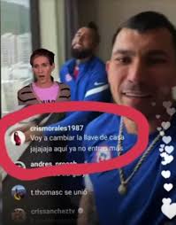 La esposa del hombre del bologna reveló en su redes sociales que ese tesoro irá para el museo personal de danilo,. No Entra Mas Comentario De Esposa Sorprendio A Gary Medel En Live El Boyaldia Noticias De Iquique Y Tarapaca