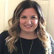 Lindsey Wyckoff's Instagram, Twitter & Facebook