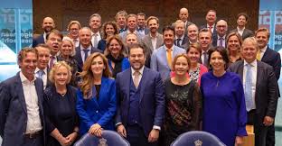 Последние твиты от helma lodders #blijfthuis (@helmalodders). Helma Lodders Community Facebook