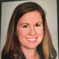 Carrie Ayers's Instagram, Twitter & Facebook