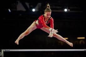 Grote rivale sunisa lee overtroefde in de allroundfinale voor het eerst haar brugscore. Nina Derwael Toont Nieuwe Oefening Waarmee Ze In Tokio Goud De Standaard Mobile