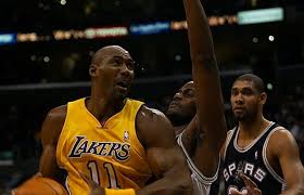 Karl Malone Biography | Lakers Nation