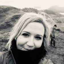 Pauline Lang's Instagram, Twitter & Facebook