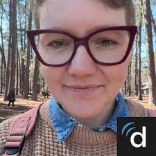 Suzanne Figurski's Instagram, Twitter & Facebook