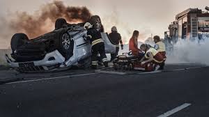 El negó una y otra vez con la cabeza. Ce PedeapsÄƒ Primesc È™oferii Pentru FugÄƒ De La Locul Accidentului