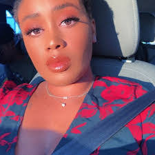 Allyson Allison's Instagram, Twitter & Facebook