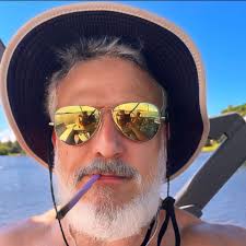 Enrique Henry Estrada