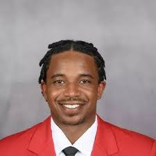 Willie Mouzon's Instagram, Twitter & Facebook