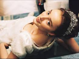 See more ideas about step mom videos, mom video, step moms. Bridgerton Netflix Phoebe Dynevor Has A Hard Time Watching Racy Scenes With Her Mom Celeb Baby Laundry