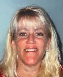 Elizabeth Lundgren's Instagram, Twitter & Facebook