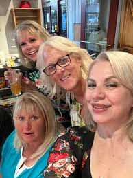 Mackey Johnson and I really enjoyed the 50th reunion. The atmosphere was  great, the food was great, our table had fun reminiscing! Sharon Bowen  Alford and Harry Alford, Barry Hooks and another