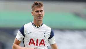 His current girlfriend or wife, his salary and his tattoos. Tottenham Hotspur On Twitter Juan Foyth Has Signed A New Contract With The Club Until 2023 And Joined Spanish Side Villarreal On Loan For The Remainder Of The 2020 21 Season Best Of