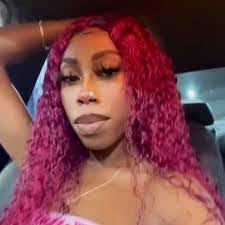 Dre Brooks's Instagram, Twitter & Facebook