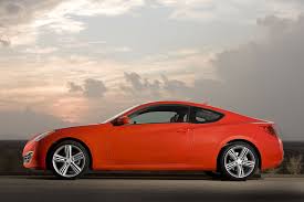 The automatic‚äôs manual mode is smooth but lazy. 2010 Hyundai Genesis Coupe Se Review Supercars Net