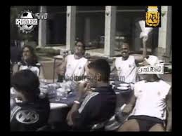 Jugadores de argentina en el mundial 2002. Seleccion Argentina 2002 Intimidad En Un Asado Camara En Mano De Veron Futbol Retro Tv Youtube