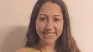 Ángela Casanova logra la mínimas nacionales en los 3.000 metros marcha