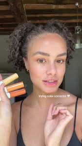 Such an easy and lightweight way to even out undereye circles!  @Olehenriksen #Olepartner #OleGlow #colorcorrector #concealerhack