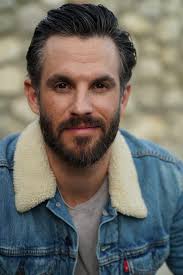 Drew Macias's Instagram, Twitter & Facebook