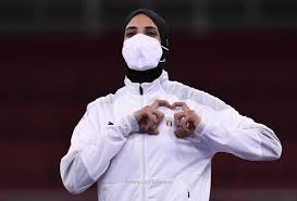 تصدر اسم اللاعبة المصرية فريال أشرف منصات التواصل الاجتماعي في بلادها بأعلى التفاعلات بعدما حصلت على ذهبية وزن أكثر من 61 كيلوغرامًا في الكاراتيه بأولمبياد طوكيو. Wpqw Hpw69swm