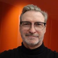 Self-Taught Artist Masterfully Spray Paints Large-Scale Hyperrealistic  Portraits [Interview]