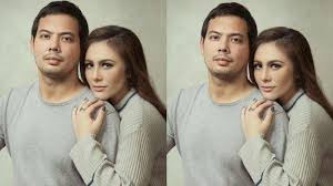 Dari pernikahan itu mereka dikaruniai dua anak, yaitu london abigail dimitri dan jeremiah alric dimitri. Yzqhbxy50eqhim