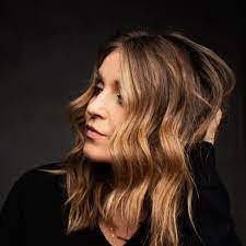 Judith Coomer's Instagram, Twitter & Facebook