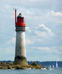 Phare Du Grand Jardin St Malo France Our Tips On St Malo Sightseeing Http Www Europealacarte Co Uk Blog 201 Lighthouse Beautiful Lighthouse House Viewing
