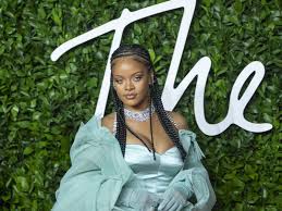 El salvador hat bitcoin bereits als zahlungsmittel akzeptiert und ist damit das erste land weltweit. Rihanna Wie Sie Zur Reichsten Musikerin Der Welt Wurde Wofur Sie Das Geld Ausgibt Watson