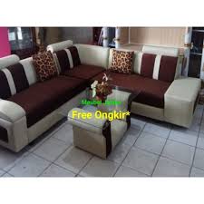 Sofa kursi tamu minimalis kayu memang sedang jadi trend furniture masa kini. Jual Sofa Cendana Sudut Kursi Tamu Minimalis Cantik Kota Tangerang Meubel Mebel Jatake Tokopedia